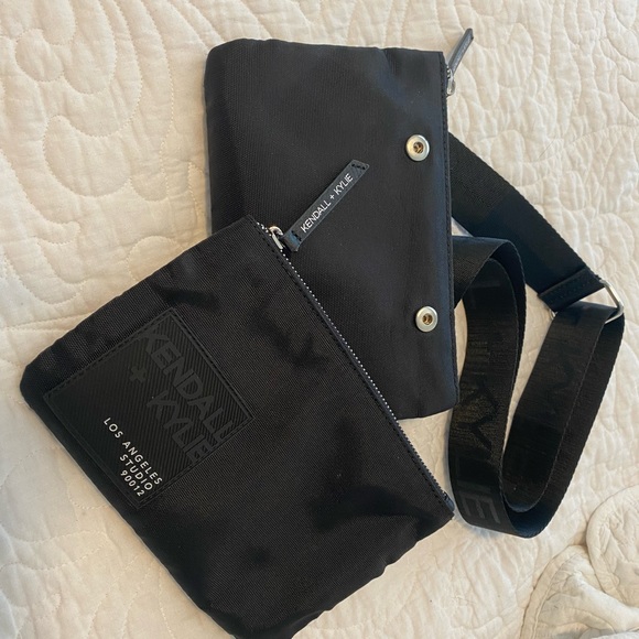 KENDALL & KYLIE Black Crossbody Purse - Picture 5 of 11